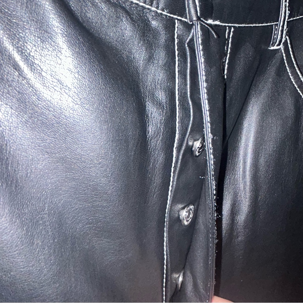 We The Free The It Factor Vegan Leather
Pant size 10 - Picture 5 of 9